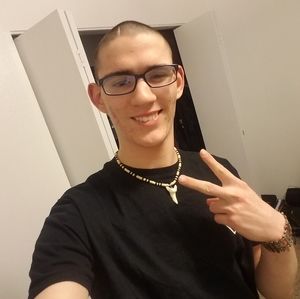 Meet your Posher, Travis